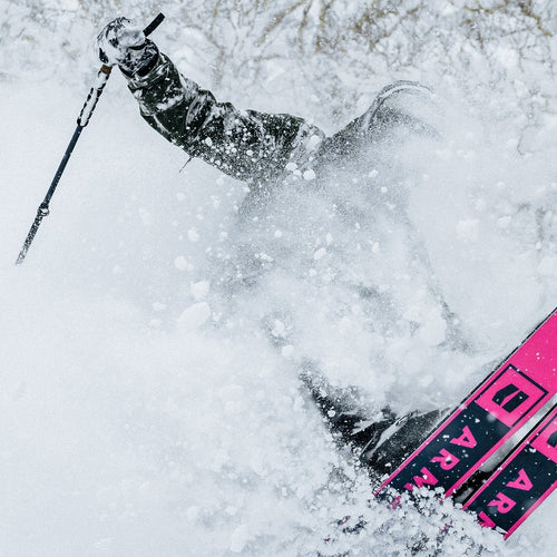 Guide d’achat ski alpin : tout pour débuter