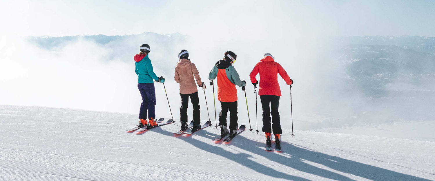 Choisir de l’équipement de ski alpin pour femmes