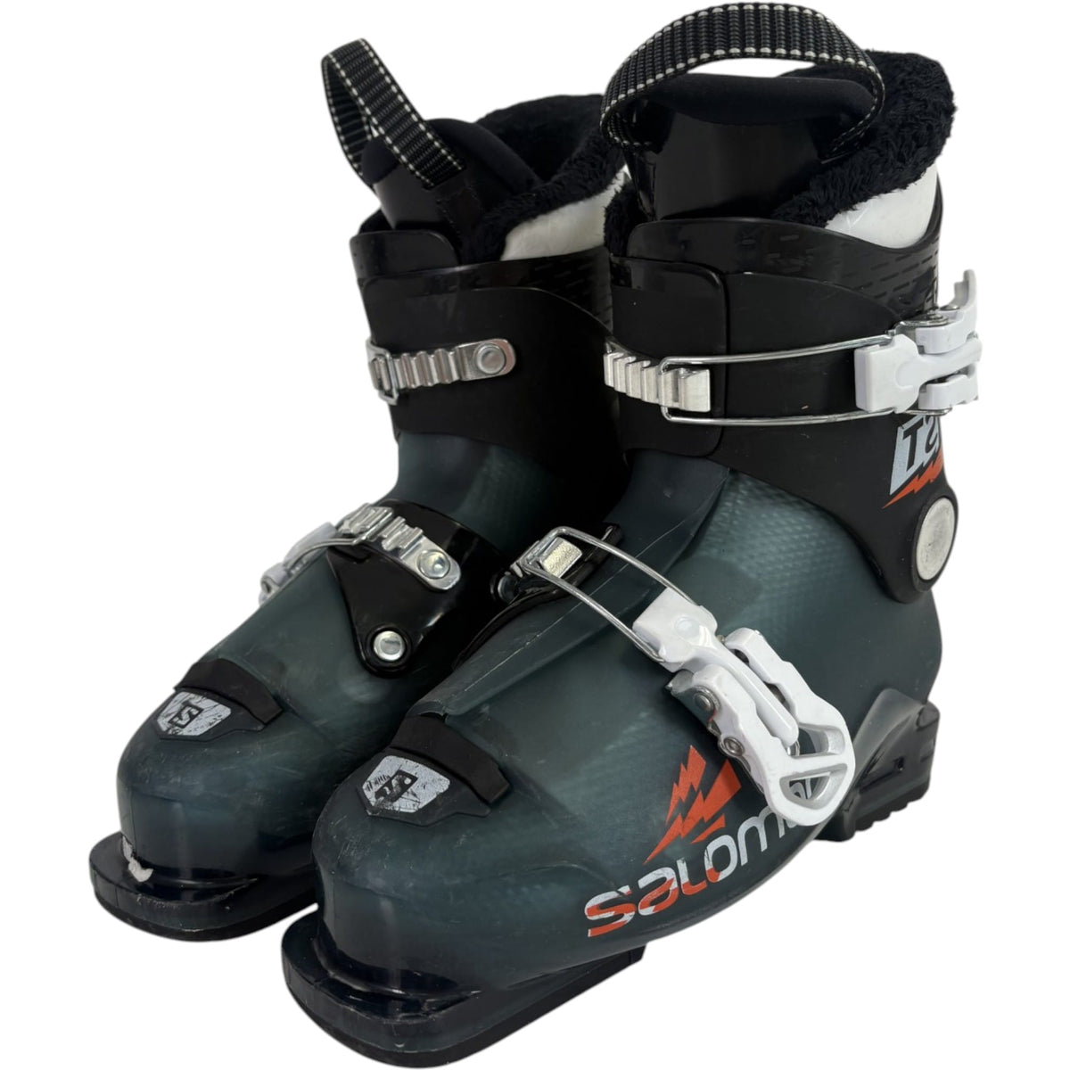 Used T2 Kids Ski Boots