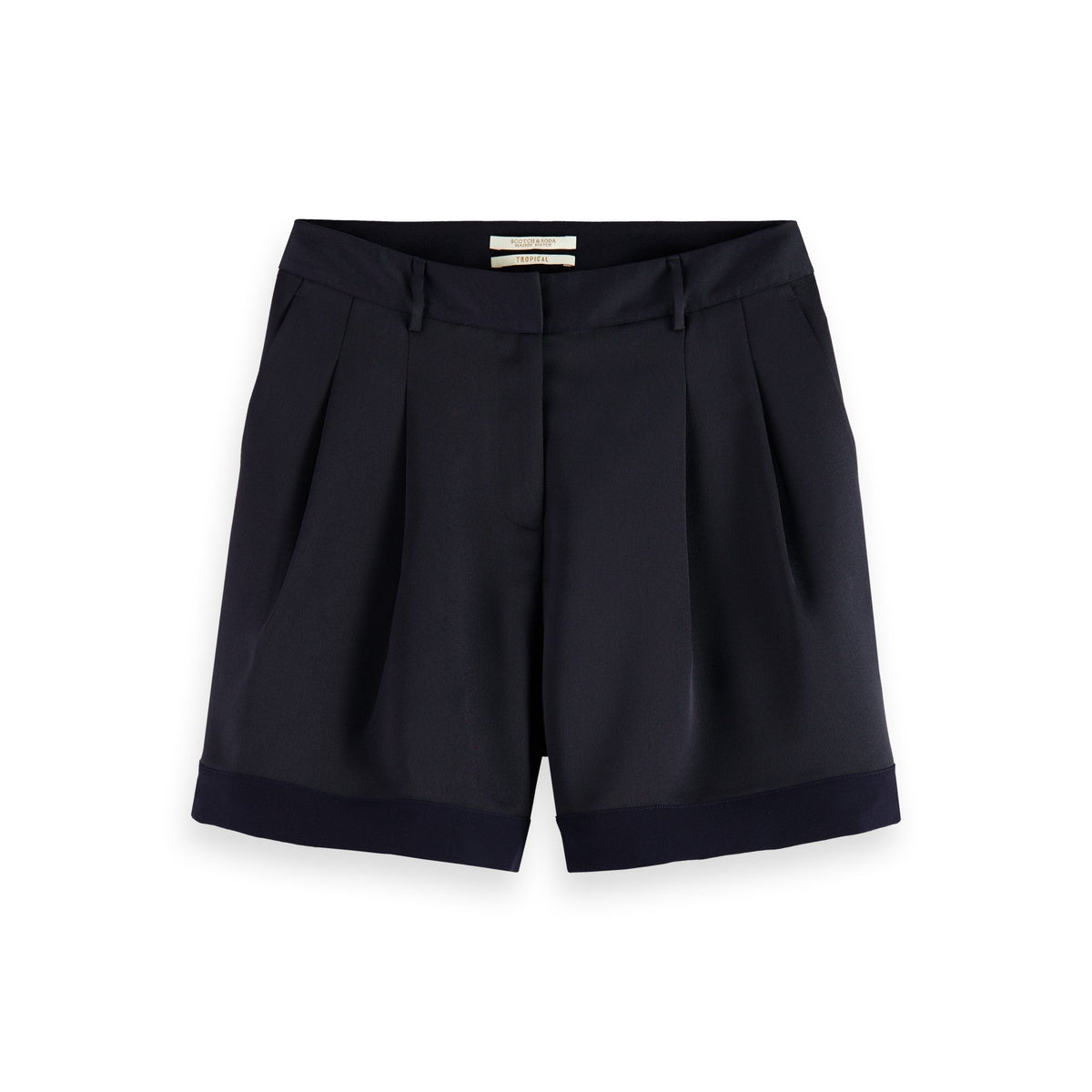 Short Tailored Femme