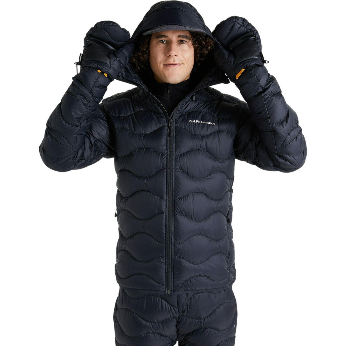 Helium Hood Men Mid Layer