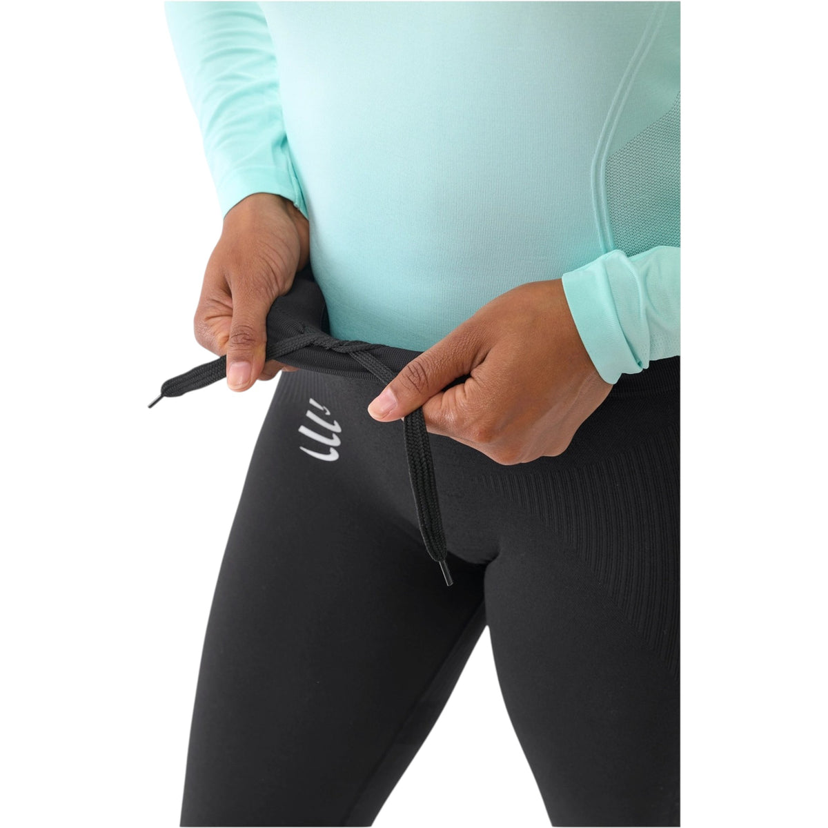 Compressport Noir.9000 L