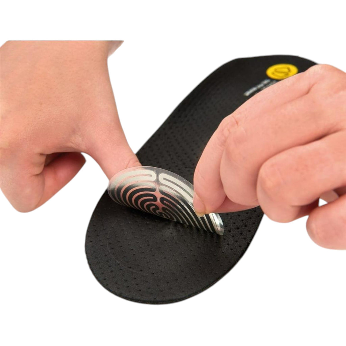 Éléments chauffants et kit de cambrelles pour semelles intérieures