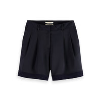 Short Tailored Femme