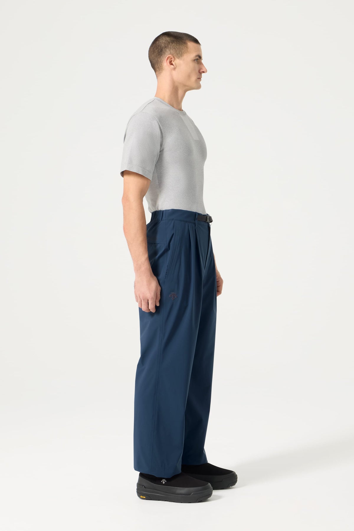 Descente Mountain Navy.NV99 34