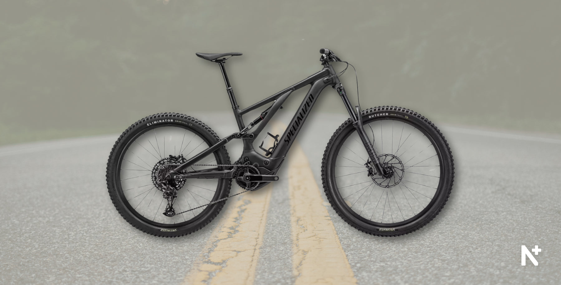 Un vélo de montagne électrique